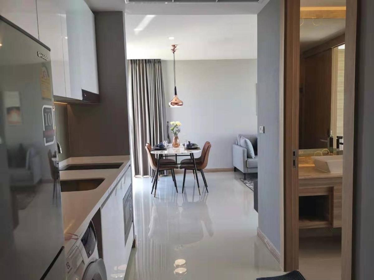 Riviera Jomtien By Daisy Pattaya 2 Apartment Exterior photo