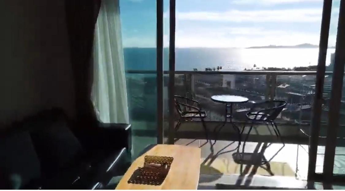 Riviera Jomtien By Daisy Pattaya 2 Apartment Exterior photo