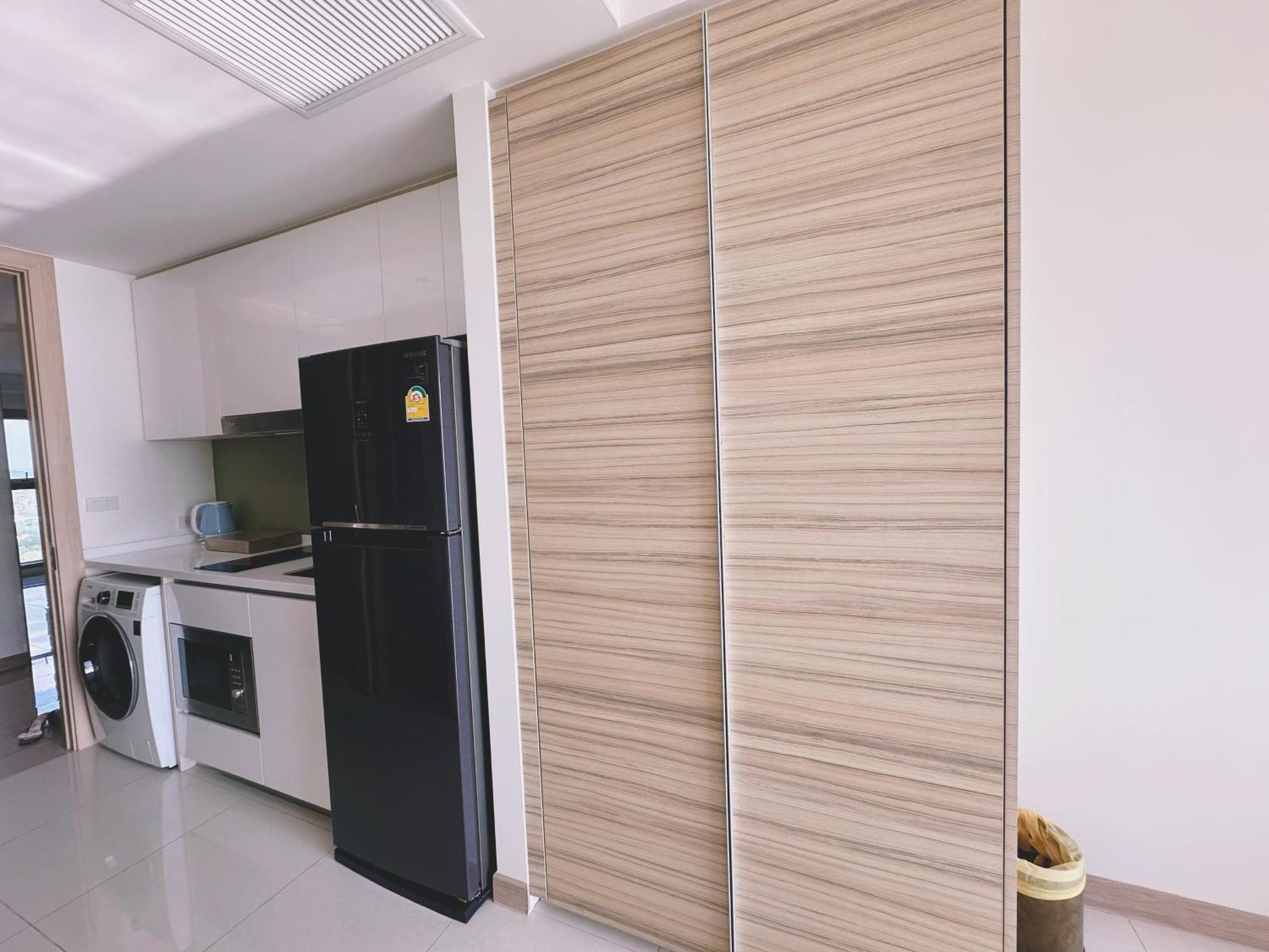 Riviera Jomtien By Daisy Pattaya 2 Apartment Exterior photo